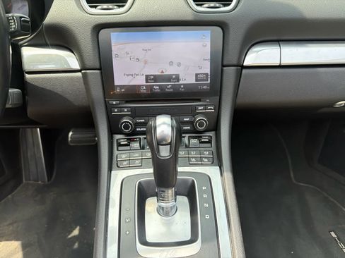 Certified 2020 Porsche 718 Boxster S RWD image 12