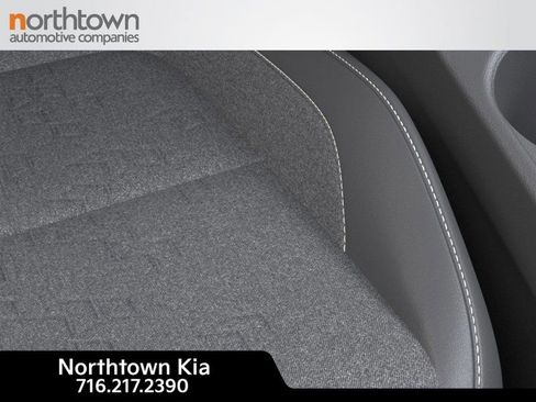 New 2026 Kia Seltos S image 25
