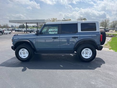 Used 2025 Ford Bronco Heritage Edition AWD/4WD image 7