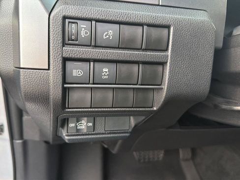 Certified 2026 Toyota Tacoma TRD Off-Road AWD/4WD image 19