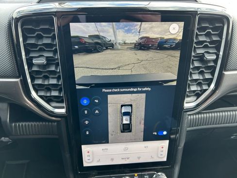 New 2025 Ford Ranger XLT w/ Equipment Group 301A High image 32