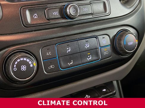 Used 2018 Chevrolet Colorado W/T w/ Custom Special Edition image 10