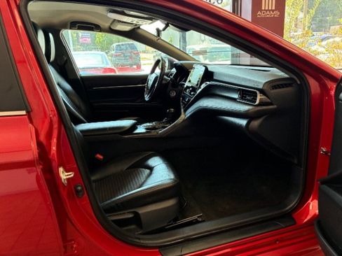Used 2024 Toyota Camry SE FWD image 28