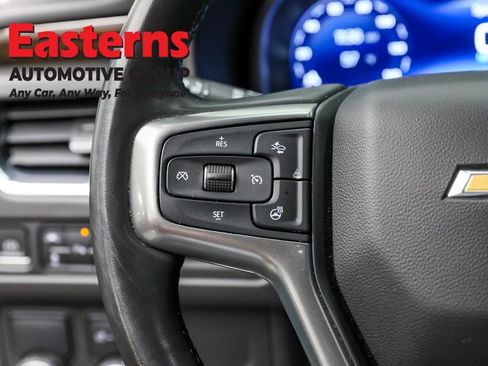 Used 2023 Chevrolet Suburban Premier image 15