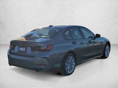 Used 2023 BMW 330e w/ Convenience Package image 5
