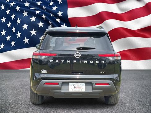 Used 2024 Nissan Pathfinder SV FWD image 6