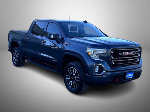 Used 2021 GMC Sierra 1500 AT4 w/ AT4 Premium Package image 3