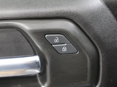 Used 2024 Chevrolet Silverado 1500 Custom RWD image 8