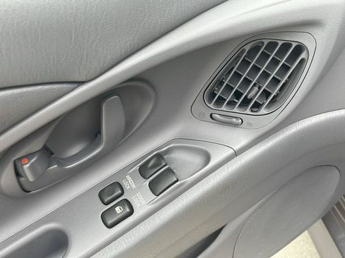 Used 1997 Mitsubishi Eclipse GS FWD image 27