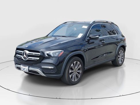 Used 2023 Mercedes-Benz GLE 350 w/ Premium Package image 3