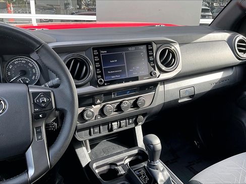 Used 2023 Toyota Tacoma SR image 6