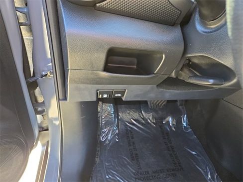 Certified 2023 Nissan Kicks SV image 18