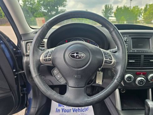 Used 2011 Subaru Forester 2.5X Limited AWD/4WD image 23