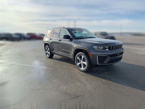 New 2026 Jeep Grand Cherokee Limited image 16