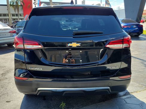 Used 2024 Chevrolet Equinox Premier FWD image 5