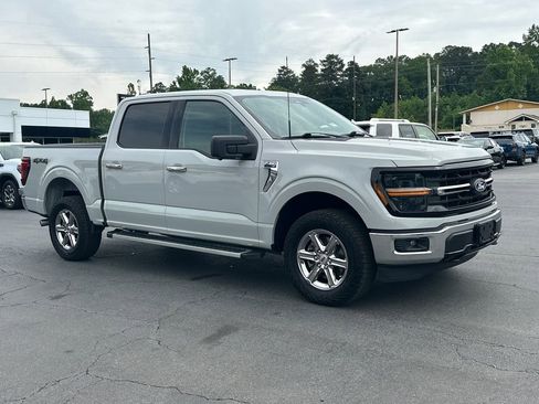 Used 2024 Ford F150 XLT AWD/4WD image 4
