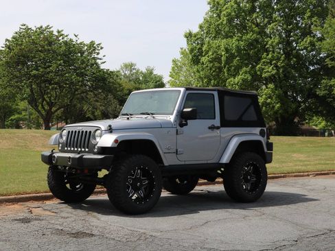 Used 2014 Jeep Wrangler Sport image 4