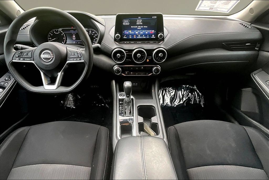 Used 2025 Nissan Sentra SV FWD image 7