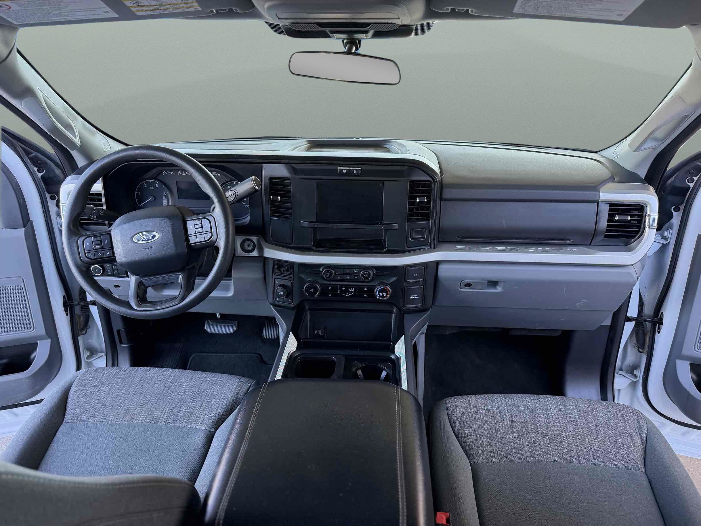 Used 2025 Ford F250 XLT w/ FX4 Off-Road Package AWD/4WD image 10