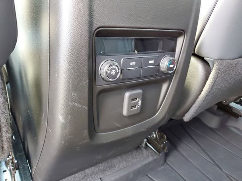 Used 2023 Buick Enclave Essence w/ Sport Touring Edition AWD/4WD image 14