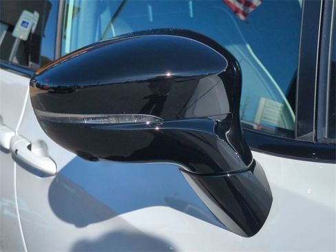 New 2026 Chrysler Pacifica Limited w/ S Appearance Package image 12