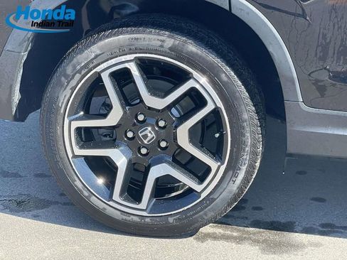 Used 2022 Honda Passport Elite image 10