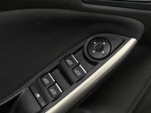 Used 2016 Ford Focus Titanium image 23
