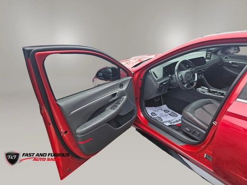 Used 2022 Hyundai Sonata SEL Plus image 9