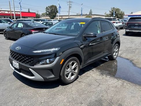 Used 2023 Hyundai Kona SEL w/ Cargo Package AWD/4WD image 3