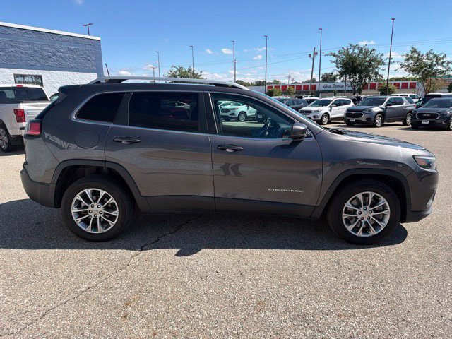 Used 2019 Jeep Cherokee Latitude Plus FWD image 6