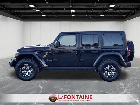 Used 2022 Jeep Wrangler Unlimited Rubicon w/ LED Lighting Group AWD/4WD image 2