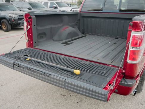 Used 2013 Ford F150 Platinum image 11