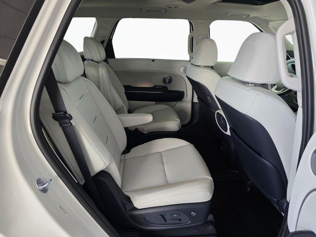 New 2026 Hyundai Palisade Calligraphy AWD/4WD image 38