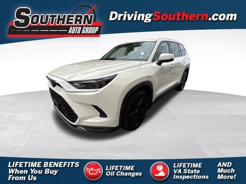 Used 2024 Toyota Grand Highlander AWD Hybrid image 1