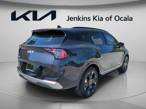 New 2026 Kia Sportage SX FWD image 4