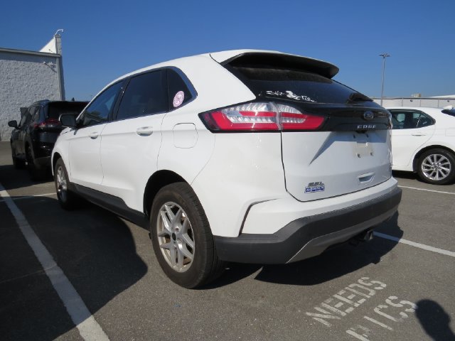 Used 2024 Ford Edge SEL w/ Convenience Package AWD/4WD image 4