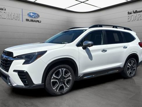 Used 2023 Subaru Ascent Touring AWD/4WD image 10