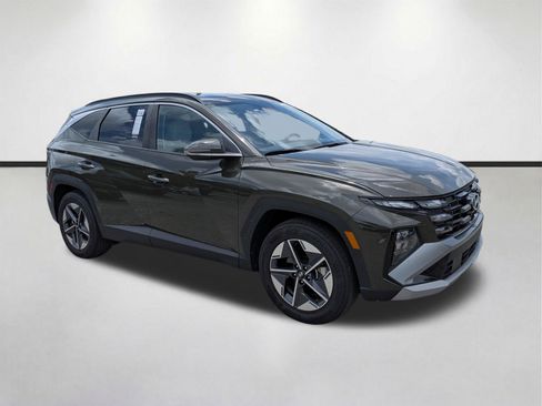 Used 2025 Hyundai Tucson SEL FWD image 2