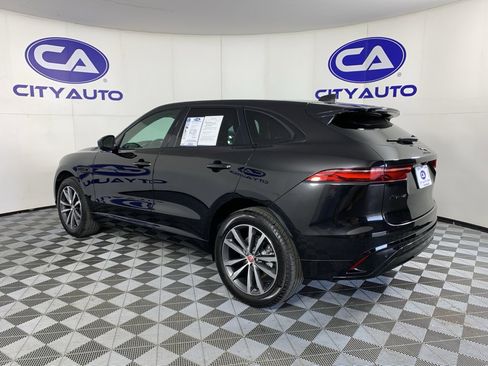 Used 2022 Jaguar F-PACE S image 5