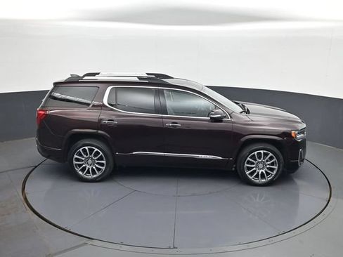Used 2021 GMC Acadia Denali w/ Denali Ultimate Package AWD/4WD image 17
