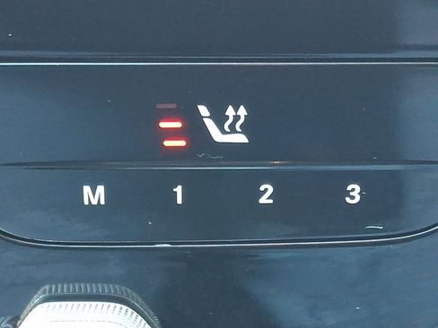 Certified 2025 Mercedes-Benz GLC 350e 4MATIC image 26