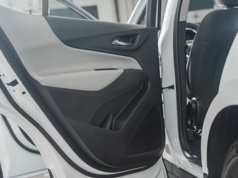 Used 2024 Chevrolet Equinox LS w/ Driver Confidence II Package image 34