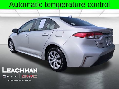 Used 2024 Toyota Corolla LE FWD image 6