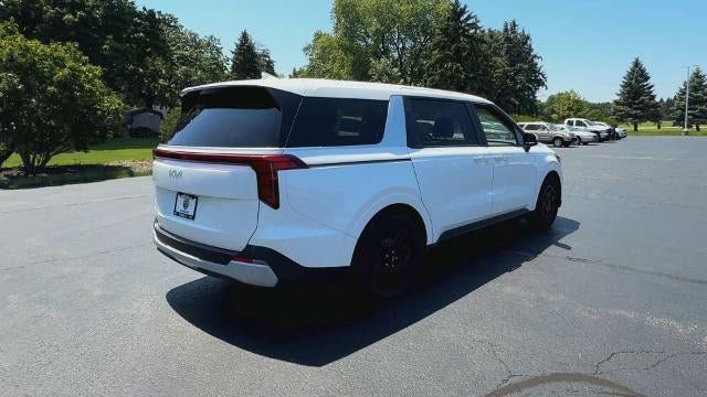 Used 2026 Kia Carnival FWD image 8