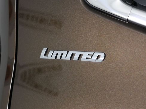 Used 2023 Toyota Tundra Limited AWD/4WD image 15
