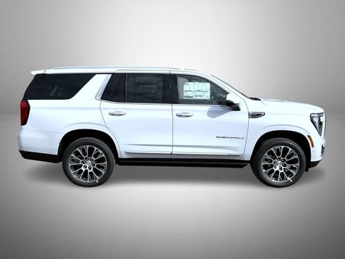 New 2026 GMC Yukon Denali image 4