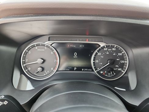 Used 2023 Nissan Rogue S image 17