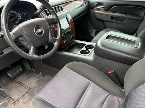 Used 2010 Chevrolet Tahoe LS w/ Regional Value Package RWD image 4