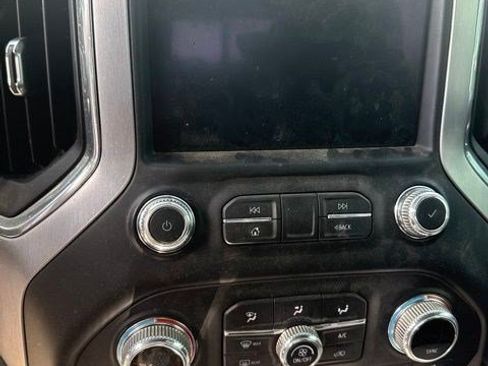 Used 2021 GMC Sierra 1500 Elevation w/ Preferred Package AWD/4WD image 8