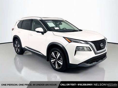 Certified 2022 Nissan Rogue SL AWD/4WD image 3